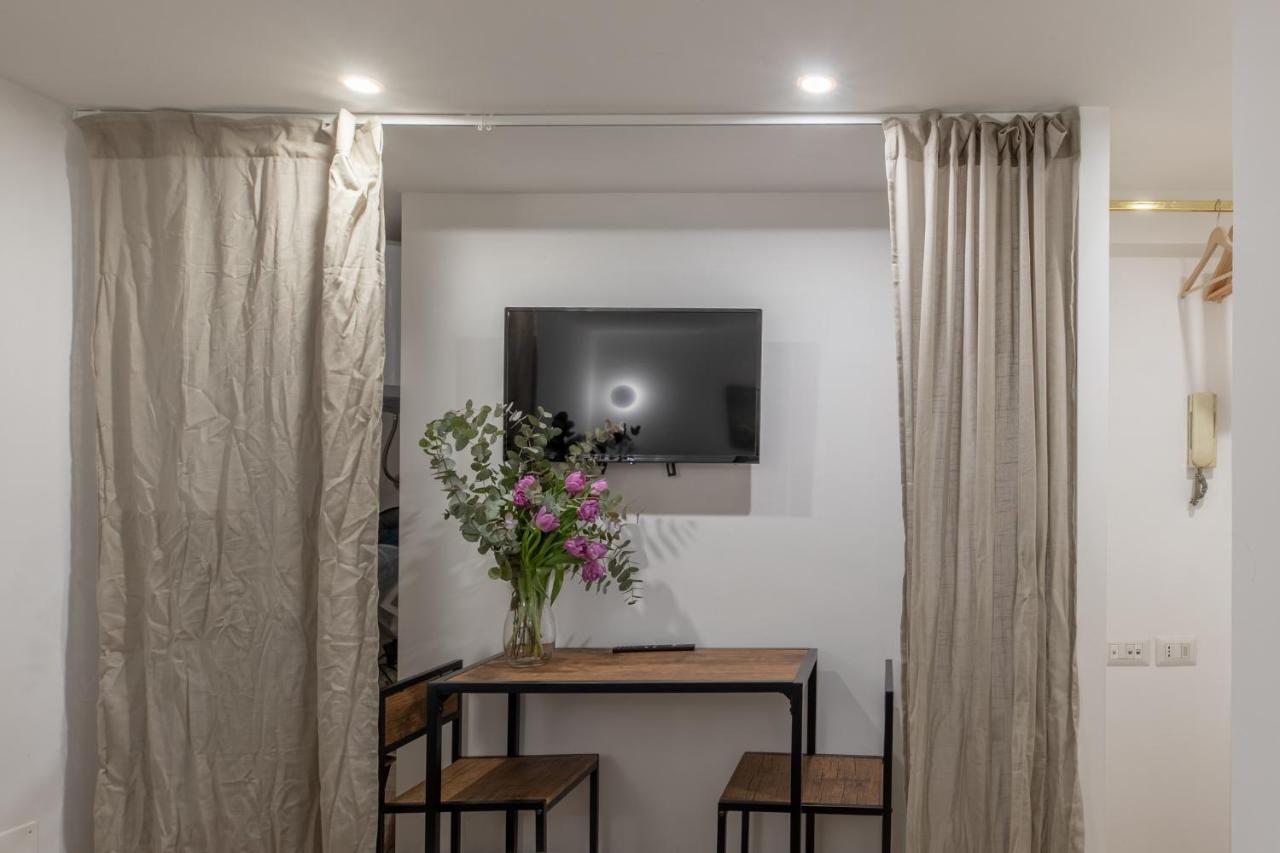 Iflat Small Studio In The Heart Of Trastevere Διαμέρισμα Ρώμη Εξωτερικό φωτογραφία