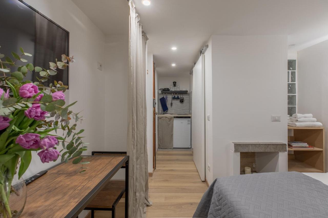 Iflat Small Studio In The Heart Of Trastevere Διαμέρισμα Ρώμη Εξωτερικό φωτογραφία