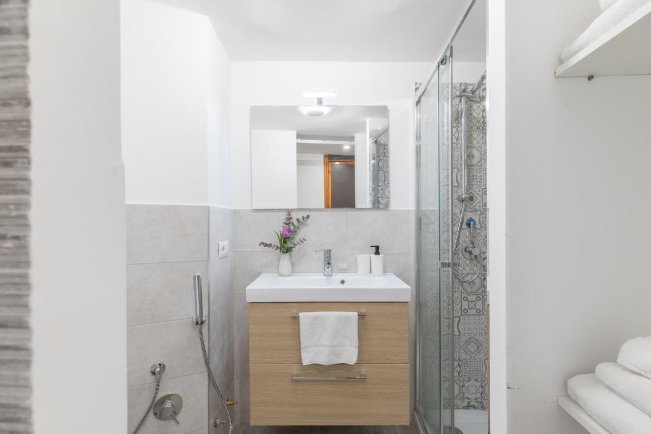 Iflat Small Studio In The Heart Of Trastevere Διαμέρισμα Ρώμη Εξωτερικό φωτογραφία